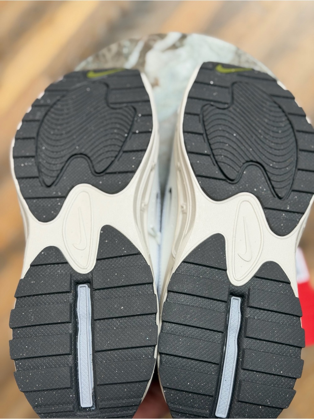 NIKE air max bliss - Picture 4 of 6